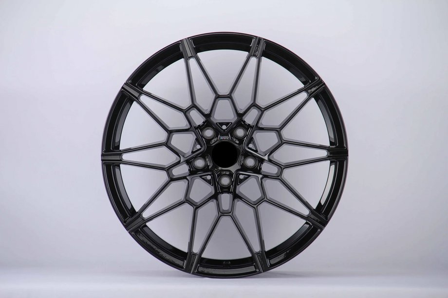 BMW 4-serien G22/23/26 2020– Smidda OEM fälgar R19 R20 V4 (4 st) Image
