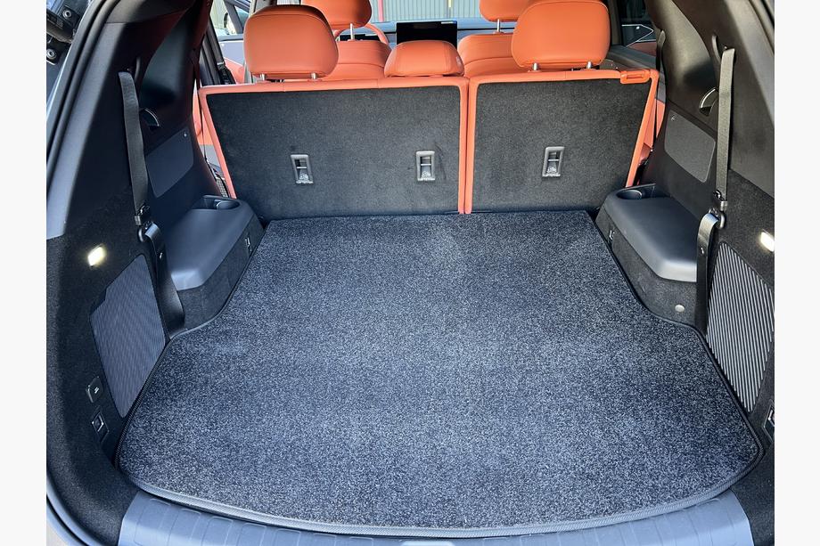 BYD Tang L 2025– Textil bagagerumsmatta Classic (7-sits med nedfälld 3:e sätesrad, svart) Image