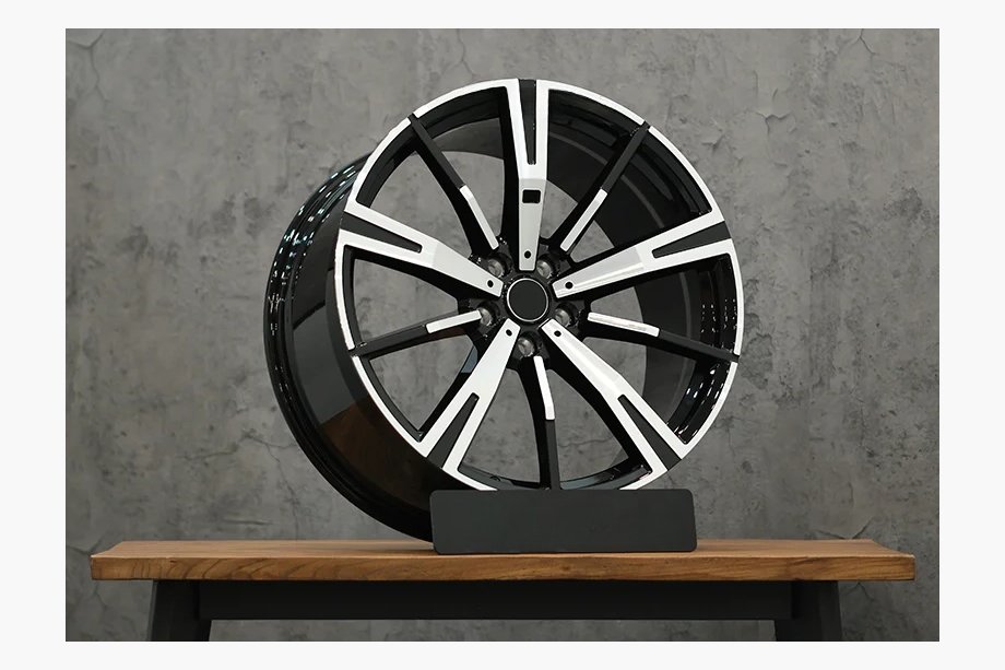 BMW 5/i5-serie G60/G60E/G61 2023– Smidda OEM fälgar R20 (4 st) Image