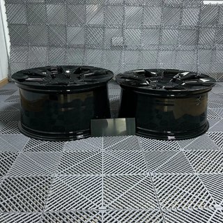 Smidda fälgar OEM R22 V2 (set om 4) BMW XM G09 2022– foto 4