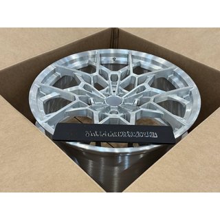 Smidda fälgar OEM R22 V2 (set om 4) BMW 7-serie G70/G71 2022– foto 4