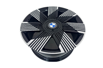 BMW 7-serie G70/G71 2022– Smidda OEM-fälgar R22 V3 (4 st) foto 8