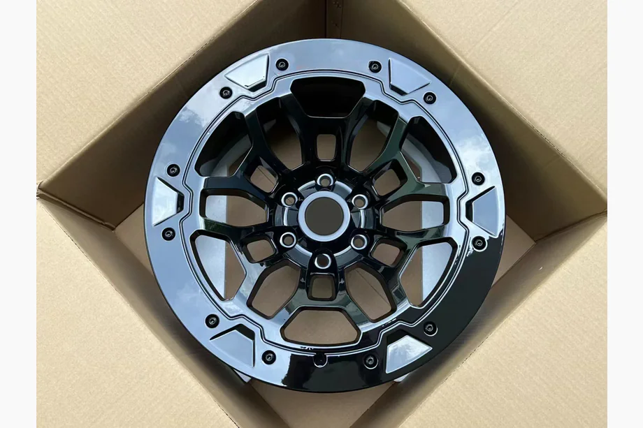 Dodge RAM (DT) 2018– OEM smidda fälgar R18 (4 st) Image