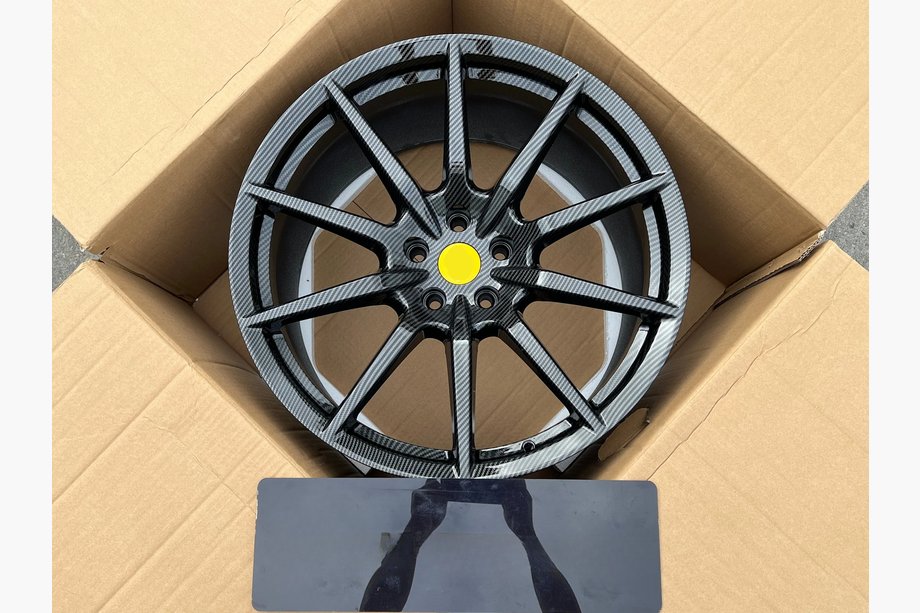 Ferrari 488 GTB 2015–2019 Smidda OEM-fälgar R20 V2 (4 st) Image