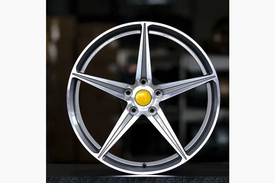 Ferrari 458 Italia 2009–2015 Smidda OEM-fälgar R20 V1 (4 st.) Image