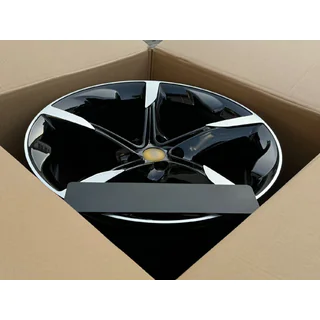OEM smidda fälgar R21 (4 st) Ferrari 488 GTB 2015–2019 foto 4