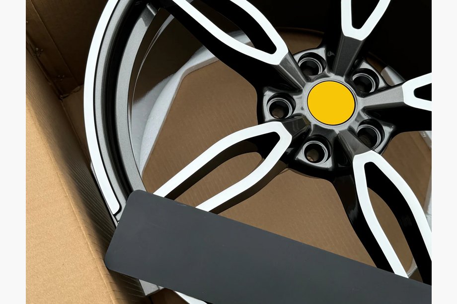 Ferrari 458 Italia 2009–2015 Smidda OEM-fälgar R20 V2 (4 st) Foto 9