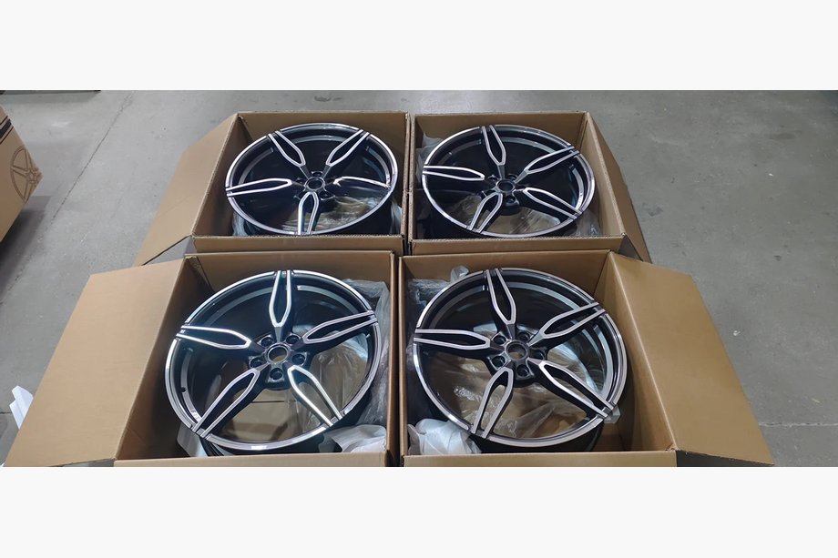 Ferrari 458 Italia 2009–2015 Smidda OEM-fälgar R20 V2 (4 st) Foto 7