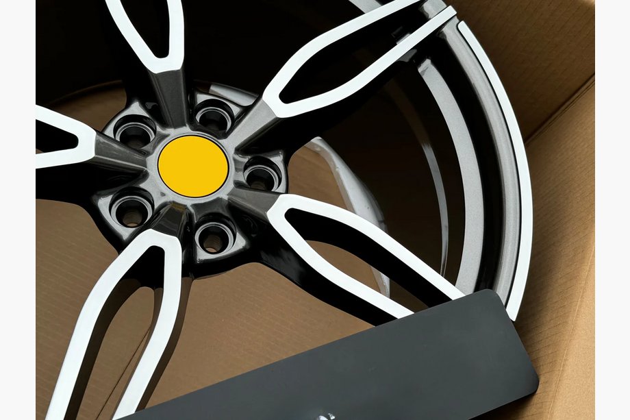 Ferrari 458 Italia 2009–2015 Smidda OEM-fälgar R20 V2 (4 st) Foto 11