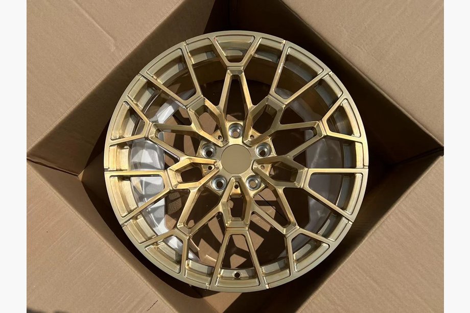 Jeep Grand Cherokee WK2 2010–2021 Smidda OEM-fälgar R20 V1 (4 st.) Image