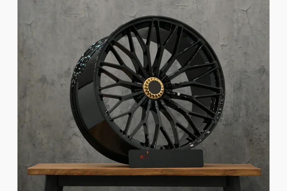 Lamborghini Urus 2018– Smidda fälgar OEM R23 V3 (4 st) Image