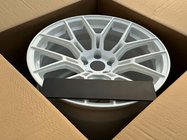 Lamborghini Huracan 2014– Smidda fälgar OEM R19 V2 (4 st) foto 6