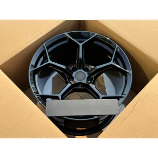 Smidda OEM-fälgar R20 V3 (4 st) Lamborghini Huracan 2014– foto 2