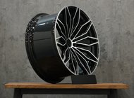 Lamborghini Urus 2018– Smidda fälgar OEM R23 V13 (4 st) foto 1