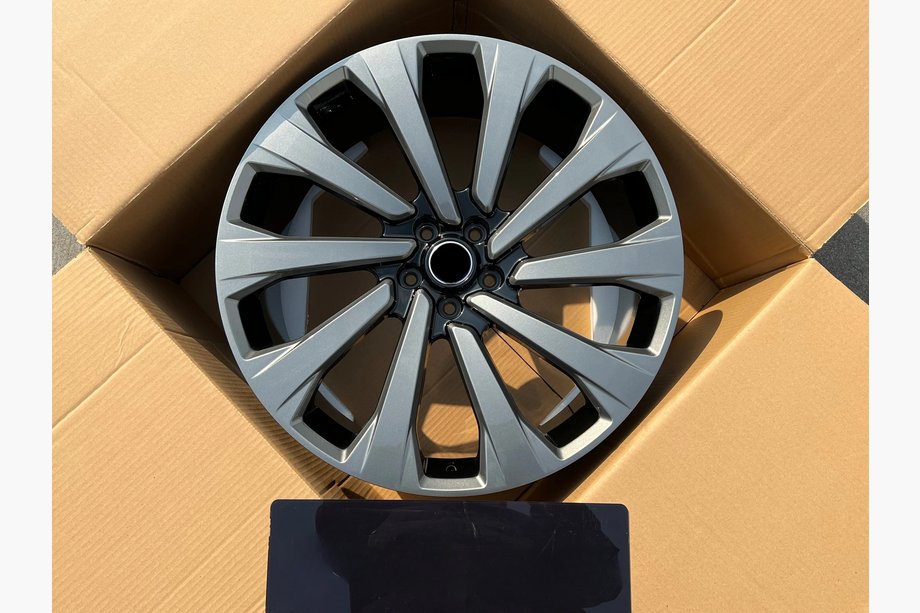 Range Rover V L460 2021– Smidda fälgar OEM R24 V1 (4 st) Image