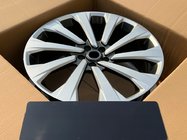 Range Rover V L460 2021– OEM smidda fälgar R23 R24 V2 (4 st) foto 3