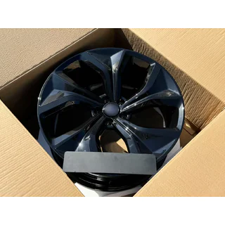 Smidda fälgar OEM R23 V9 (4 st) Range Rover Sport 2022– foto 2
