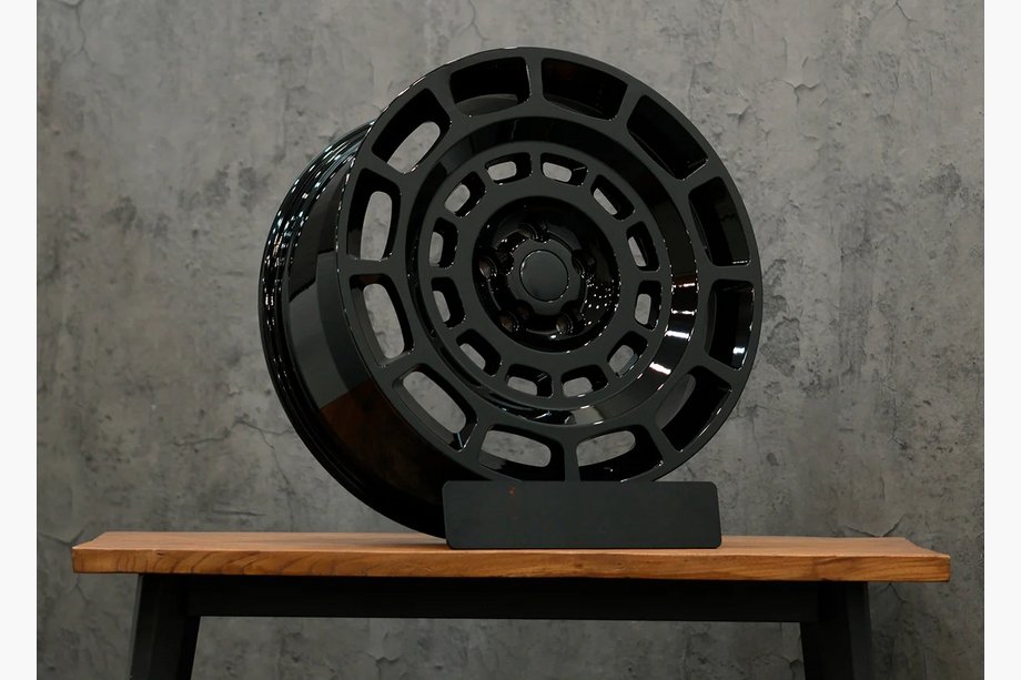 Land Rover Defender 2019– OEM smidda fälgar R20 V6 (4 st) Image