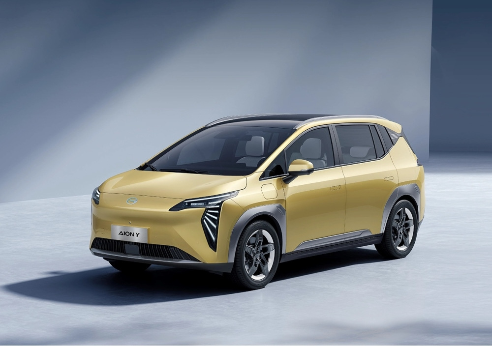 Test av den elektriska crossovern GAC Aion Y Plus