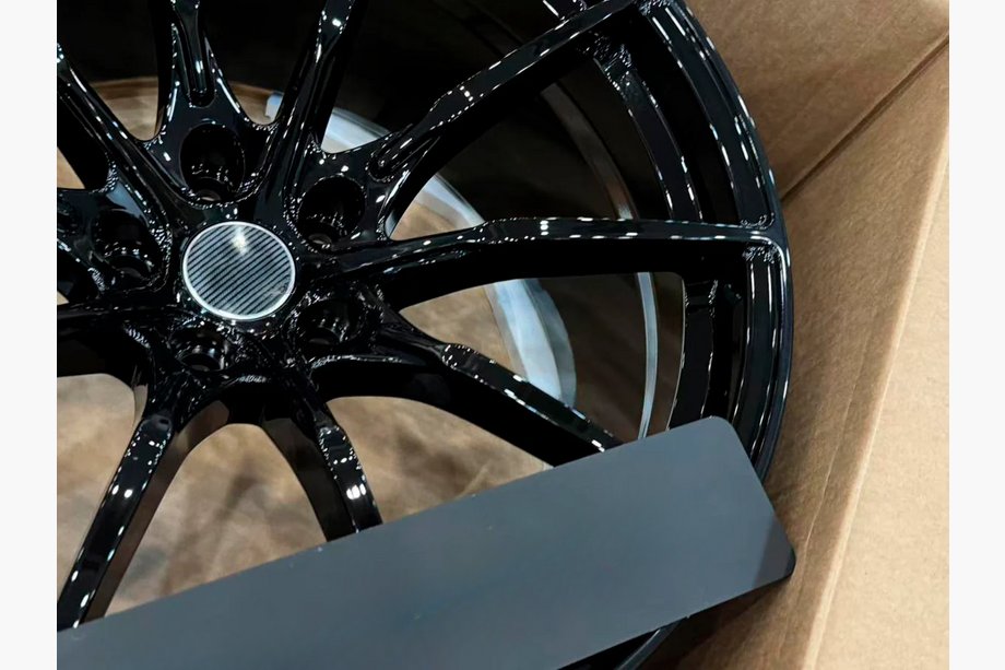 McLaren 540C/570S 2015–2020 OEM smidda fälgar R19 R20 V1 (4 st) Foto 8