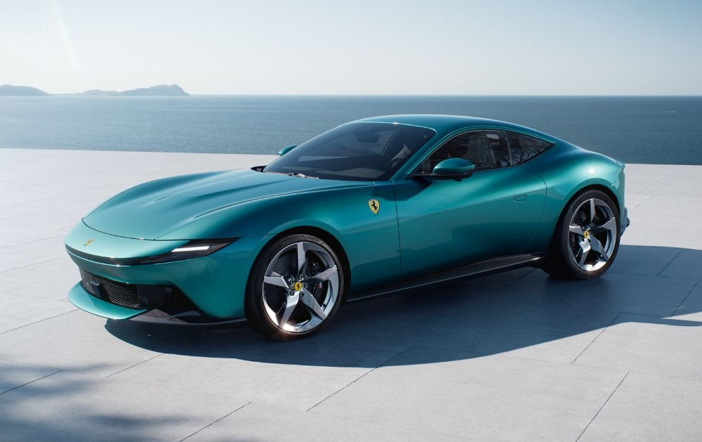 Test av sportcoupén Ferrari Amalfi 2026