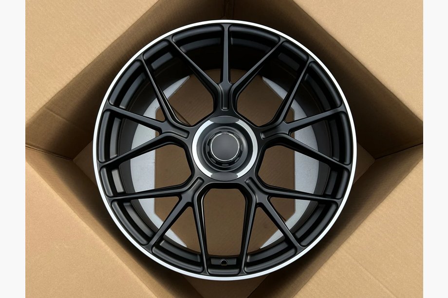 Mercedes AMG GT C190/R190 2014–2022 Smidda fälgar OEM R19 V2 (4 st) Image