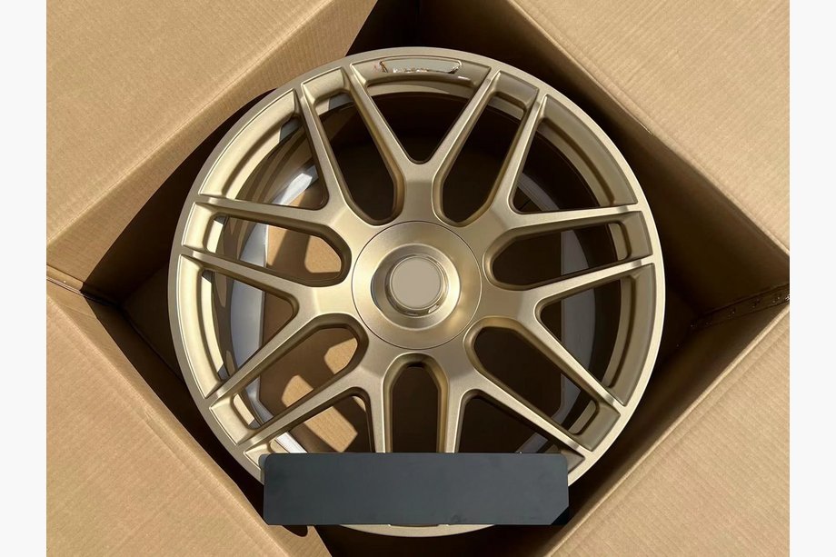 Mercedes GLS X167 2019– Smidda OEM R23 V1 fälgar (4 st) Image
