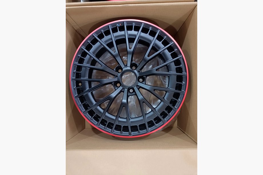 Mercedes A-class W177 2018– OEM smidda fälgar R18 (4 st) Image