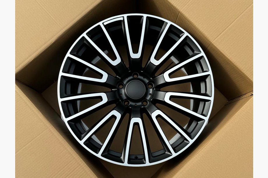 Mercedes G class W465 2025– Smidda fälgar OEM R22 V4 (4 st) Image