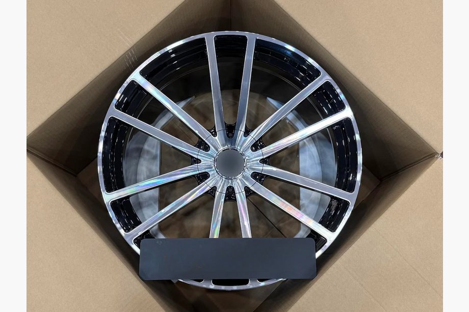 Mercedes SL R230 2001–2011 Smidda OEM fälgar R20 (4 st) Image