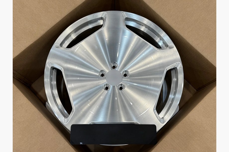 Mercedes S-class W222 2013–2022 Smidda OEM-fälgar R22 (4 st) Image