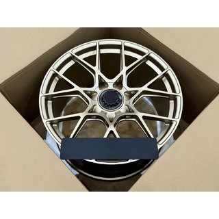 Smidda OEM R18 V1 fälgar (4 st) foto 3