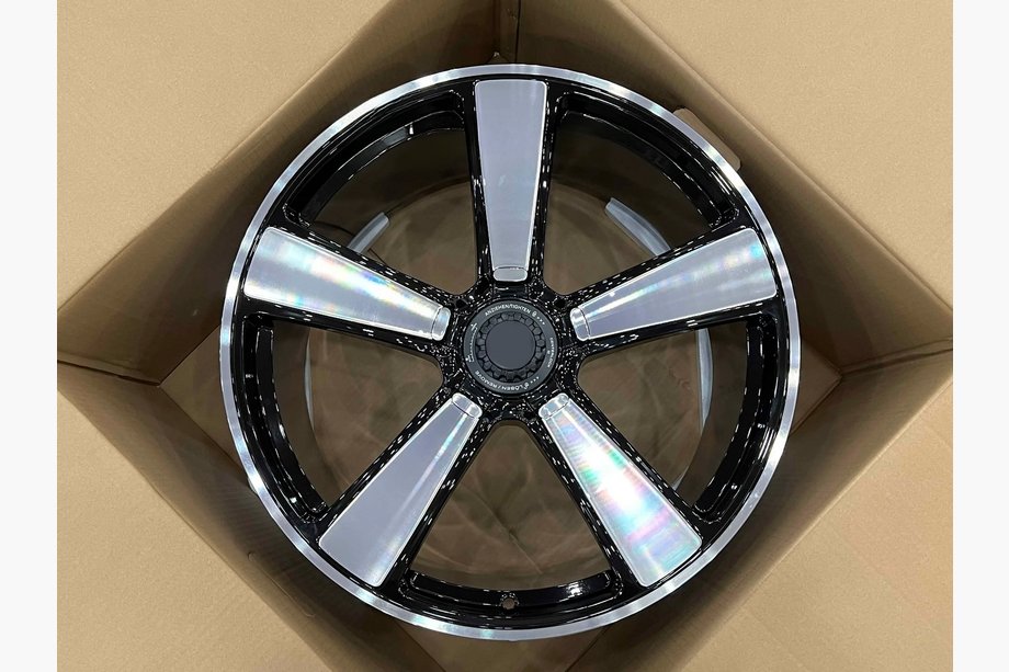 Porsche 911 (991) 2011–2019 Smidda OEM-fälgar R20 R21 V7 (4 st) Image