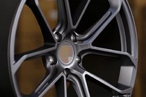 Porsche Macan 2014–2024 OEM smidda fälgar R18 (4 st) foto 4