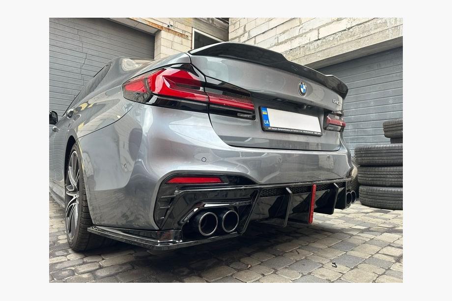 BMW 5-serien G30/G31 2017–2023 Bakre diffuser med avgasändrörstips BMP-Style (för M-Sport/M5 F90) Foto 3