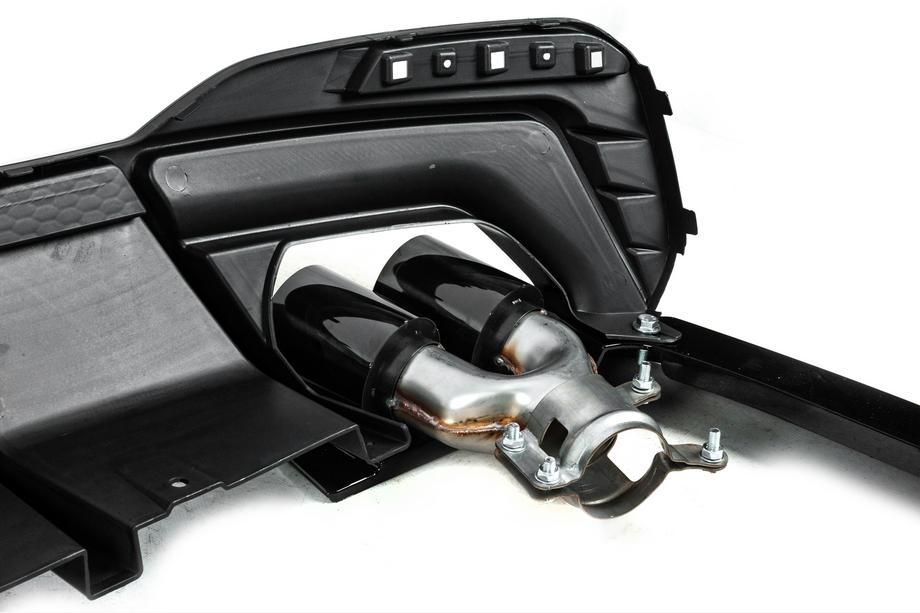 BMW 5-serien G30/G31 2017–2023 Bakre diffuser med avgasändrörstips BMP-Style (för M-Sport/M5 F90) Foto 15