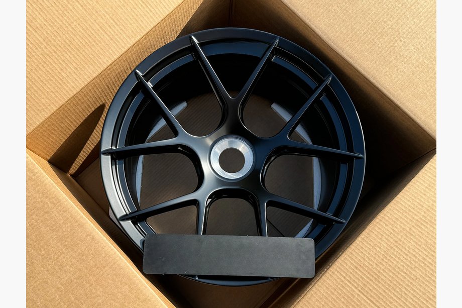 Porsche 911 (992) 2018– Smidda OEM-fälgar R20 R21 V31 (4 st) Image