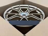 Porsche 911 (992) 2018– Smidda fälgar OEM R20 R21 V42 (4 st) foto 8