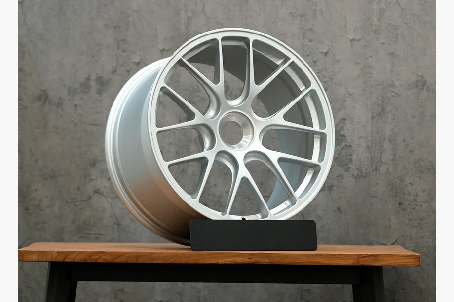 Porsche 911 (991) 2011–2019 OEM smidda fälgar R20 V6 (4 st) Image
