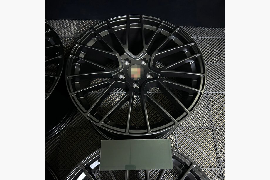 Porsche Cayenne 2018– Smidda OEM-fälgar R21 V4 (4 st) Image