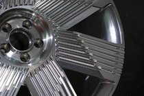 Rolls-Royce Cullinan 2018– Smidda fälgar OEM R24 V1 (4 st) foto 17