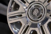 Rolls-Royce Cullinan 2018– Smidda OEM-fälgar R22 V3 (4 st) foto 4