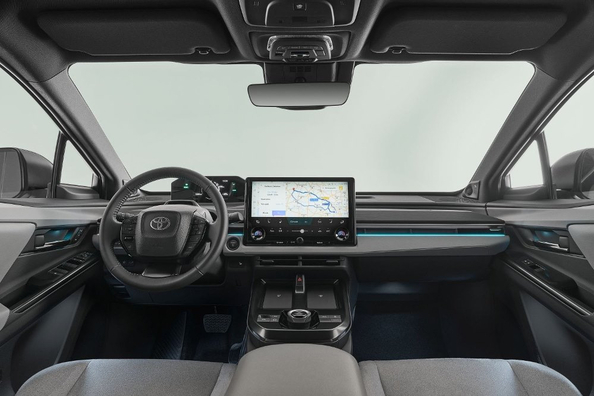 Toyota C-HR+ 2026: Recension – tekniska specifikationer, utrustningsnivåer, bilder Foto 5