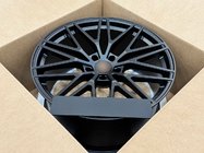 Porsche Macan 2024– Smidda OEM-fälgar R22 (4 st) foto 4