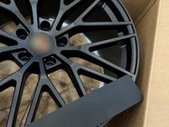 Porsche Macan 2024– Smidda OEM-fälgar R22 (4 st) foto 7