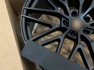 Porsche Macan 2024– Smidda OEM-fälgar R22 (4 st) foto 9