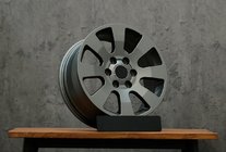 Toyota Land Cruiser Prado 250 2023– OEM smidda fälgar R18 (4 st) foto 1