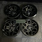 Toyota Hilux 2015– Smidda fälgar OEM R17 (4 st) foto 3