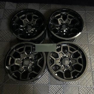 Smidda fälgar OEM R17 (4 st) Toyota Hilux 2015– foto 3