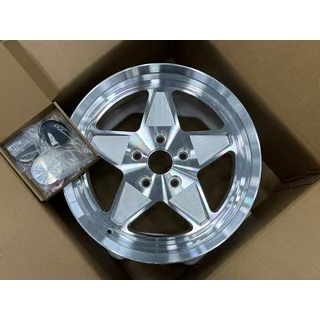 Smidda fälgar OEM R17 (4 st) Chevrolet Corvette C4 1983–1996 foto 1